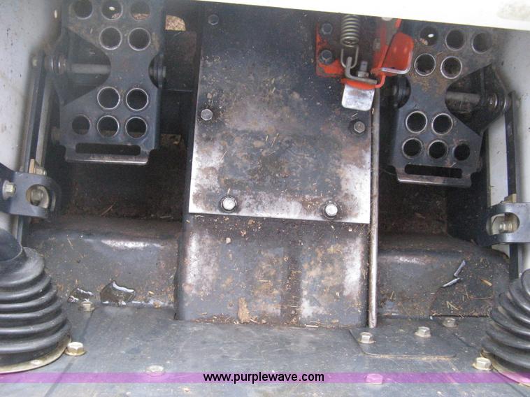 image for item B8001 1995 Bobcat 751C skid steer