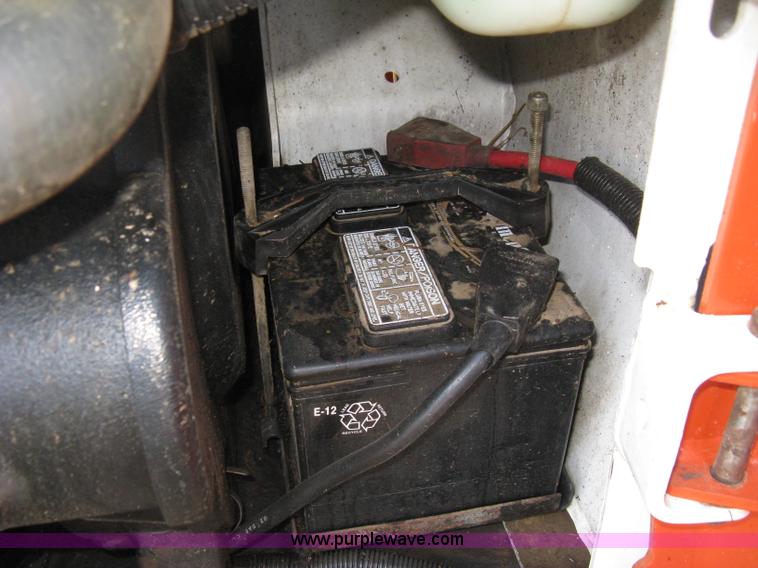 image for item B8001 1995 Bobcat 751C skid steer