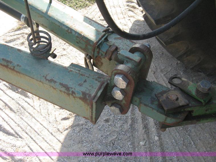 image for item B8006 2002 Baker 425-6 inline ripper