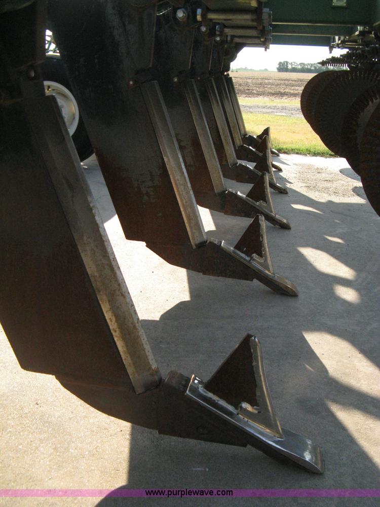 image for item B8006 2002 Baker 425-6 inline ripper