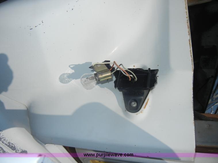 image for item D4630 1984 Chevrolet Kodiak C60 truck