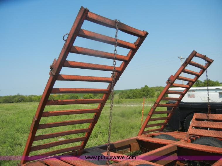 image for item D4636 Donahue swather trailer