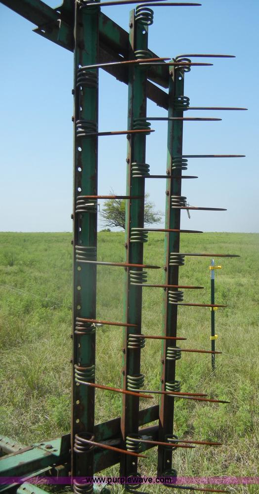 image for item D4638 John Deere E1000 22' field cultivator