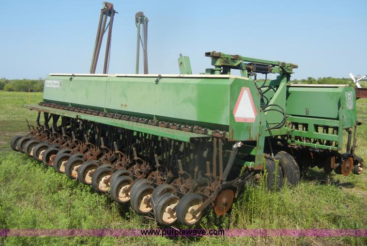 image for item D4639 Great Plains Solid Stand 30 drill