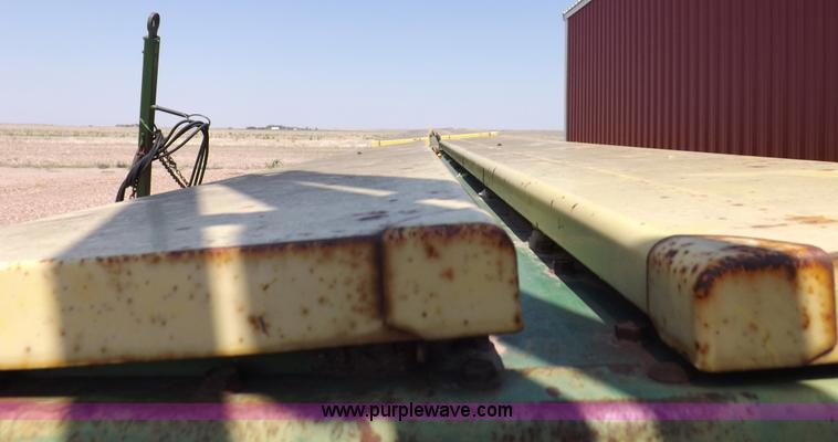 image for item D8004 John Deere 9300 split row drill