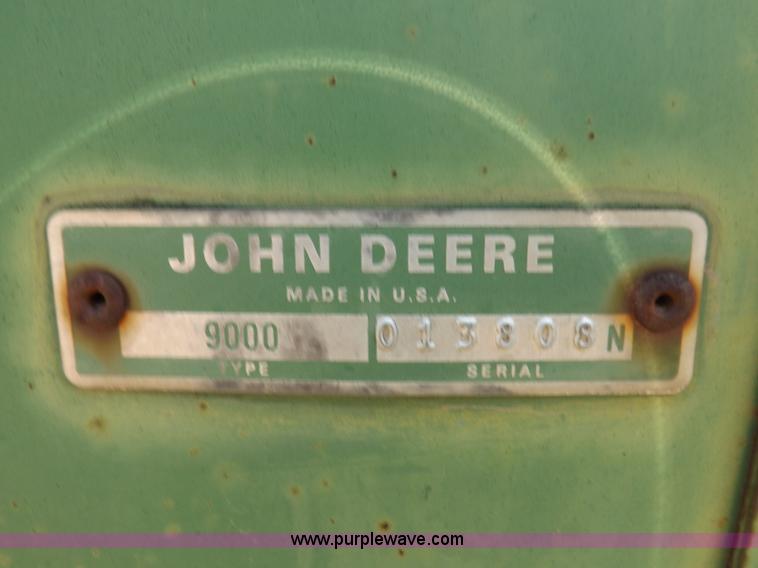 image for item D8004 John Deere 9300 split row drill