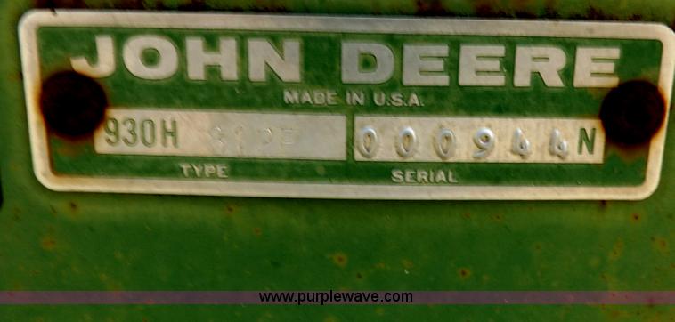 image for item F6002 John Deere 9300 32' drill