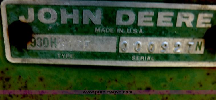 image for item F6002 John Deere 9300 32' drill
