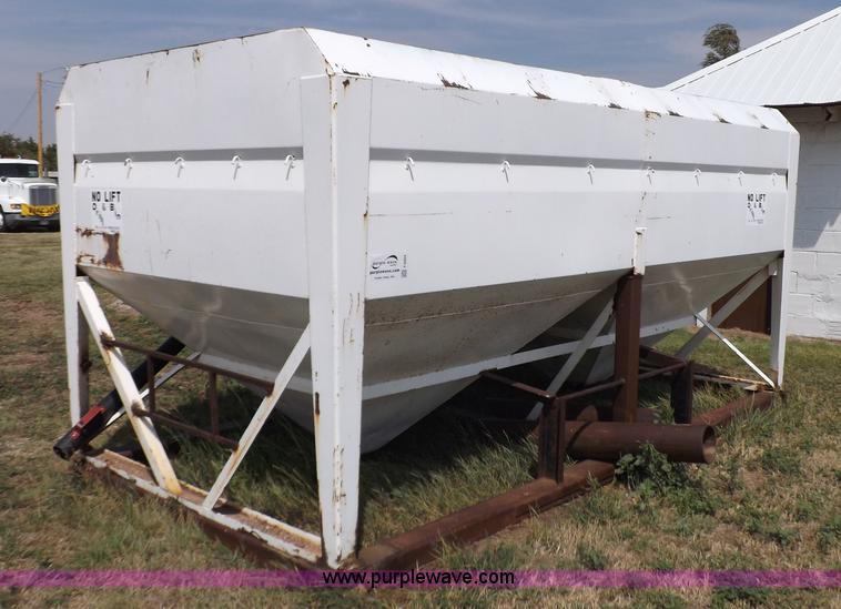 image for item F6004 No-Lift seed tender