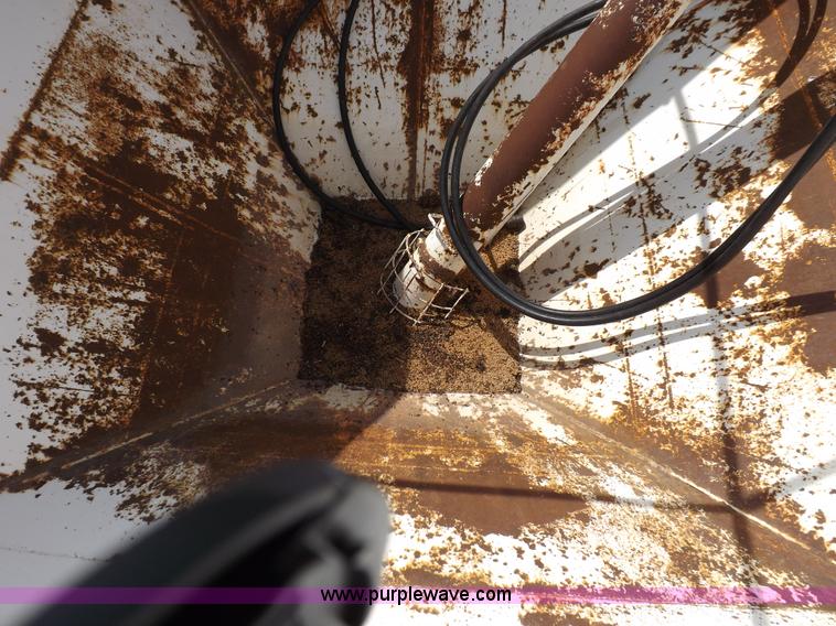 image for item F6004 No-Lift seed tender