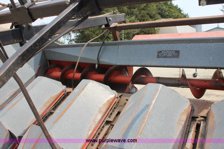 image for item G4624 Allis-Chalmers 630 corn header