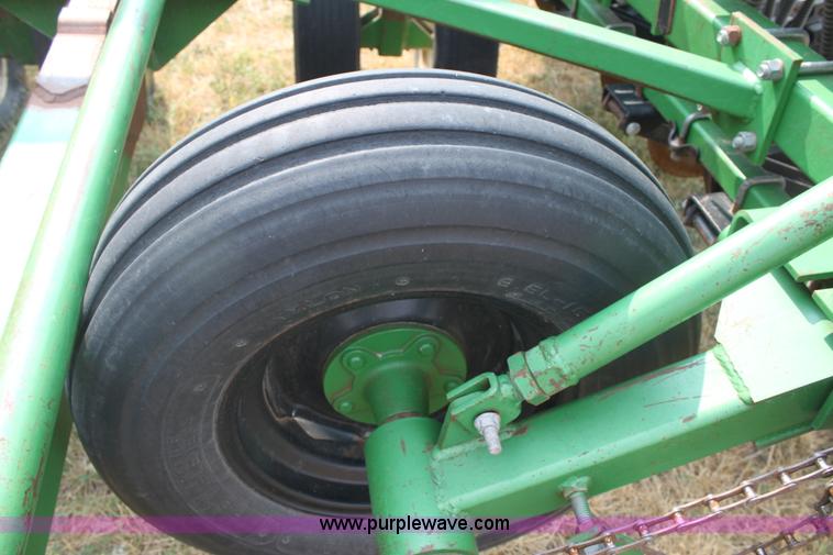 image for item G4631 Great Plains Solid Stand 24 planter