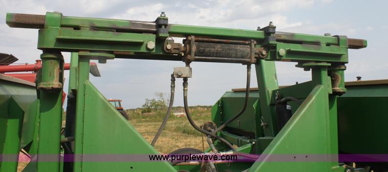 image for item G4631 Great Plains Solid Stand 24 planter