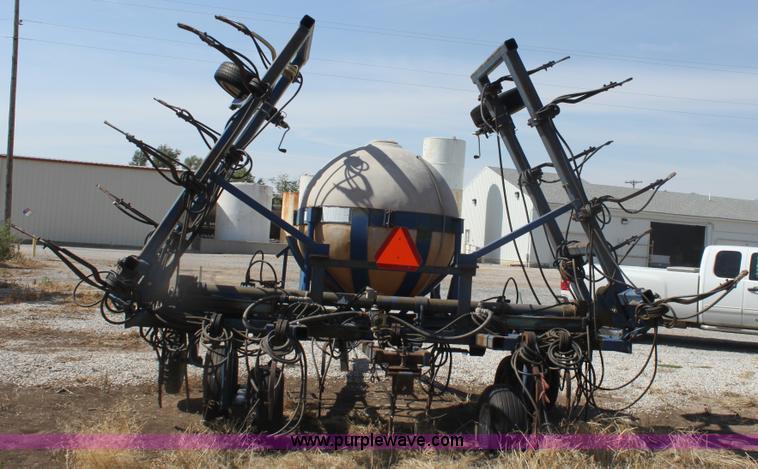 image for item G4634 Land Walker Blu-Jet anhydrous ammonia applicator