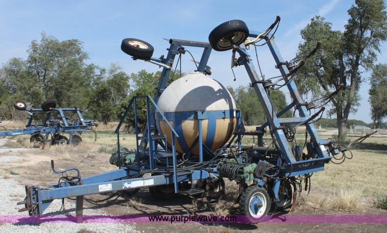 image for item G4634 Land Walker Blu-Jet anhydrous ammonia applicator