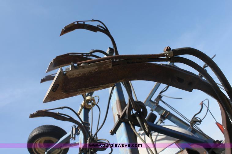 image for item G4634 Land Walker Blu-Jet anhydrous ammonia applicator