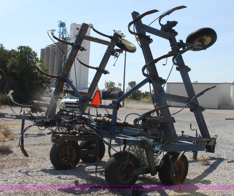 image for item G4636 Land Walker Blu-Jet anhydrous ammonia applicator