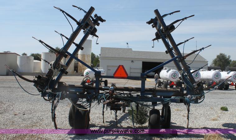 image for item G4636 Land Walker Blu-Jet anhydrous ammonia applicator
