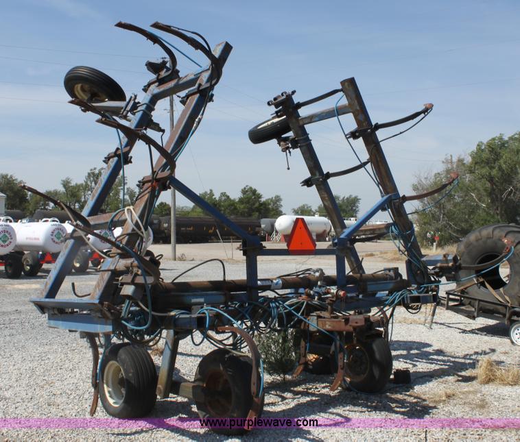 image for item G4636 Land Walker Blu-Jet anhydrous ammonia applicator