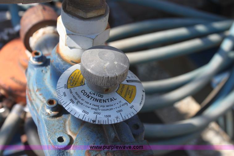 image for item G4636 Land Walker Blu-Jet anhydrous ammonia applicator