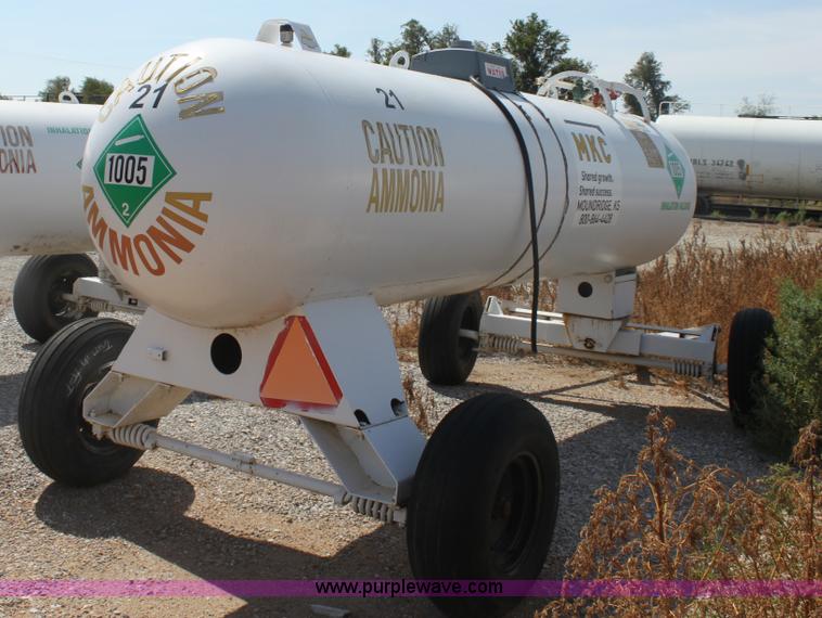 image for item G4638 1,000 gallon anhydrous ammonia tank