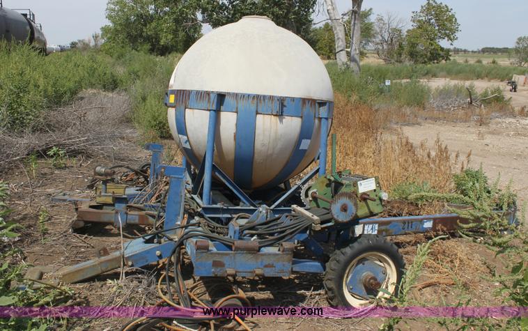 image for item G4641 Land Walker anhydrous ammonia applicator
