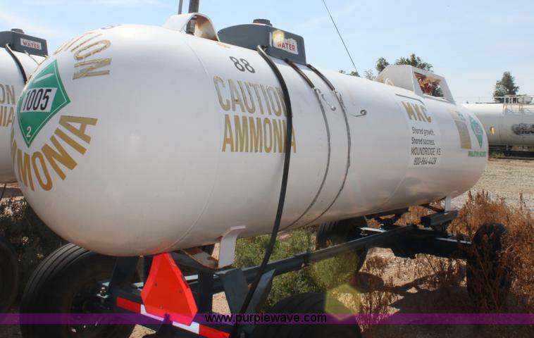 image for item G4642 1,000 gallon anhydrous ammonia tank
