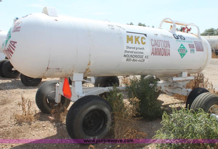 image for item G4653 1,000 gallon anhydrous ammonia tank
