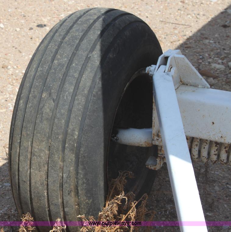 image for item G4655 1,000 gallon anhydrous ammonia tank