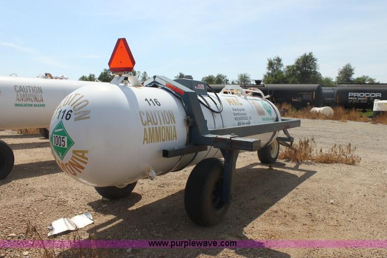 image for item G4657 1,000 gallon anhydrous ammonia tank