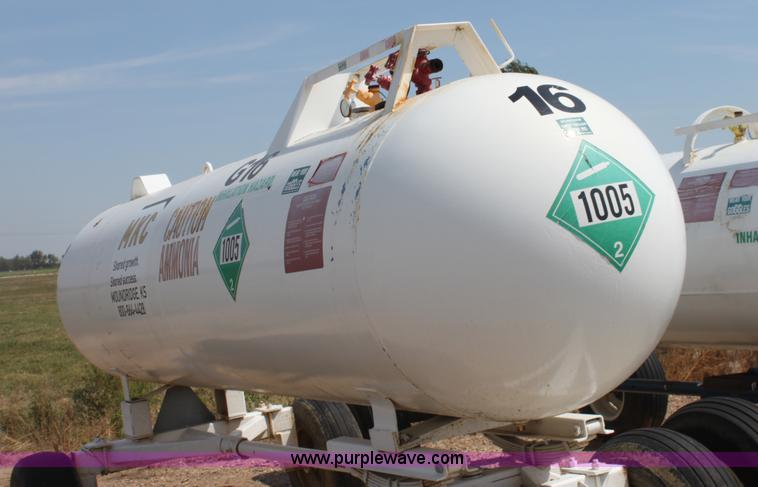 image for item G4658 1,000 gallon anhydrous ammonia tank