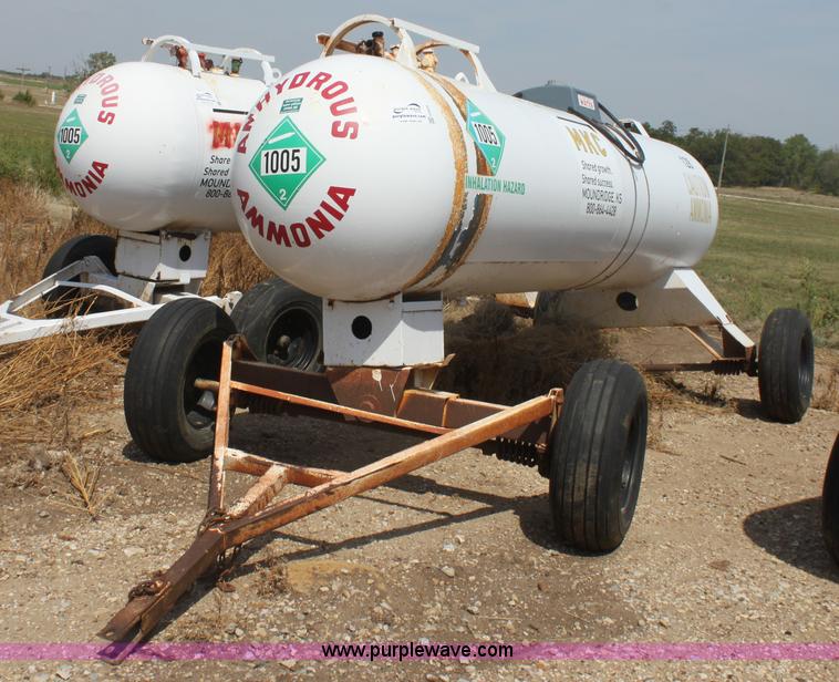 image for item G4659 1,000 gallon anhydrous ammonia tank