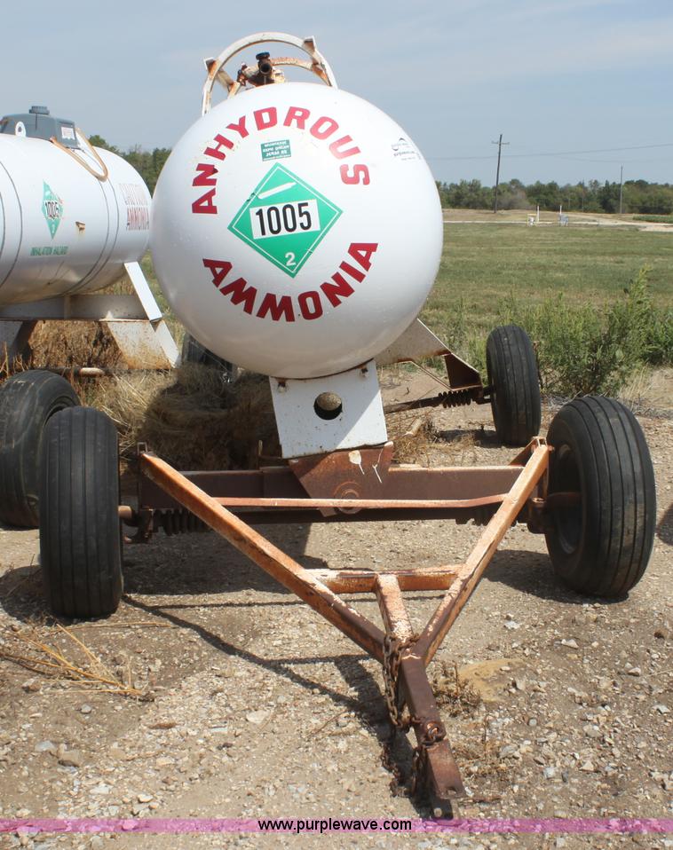 image for item G4659 1,000 gallon anhydrous ammonia tank