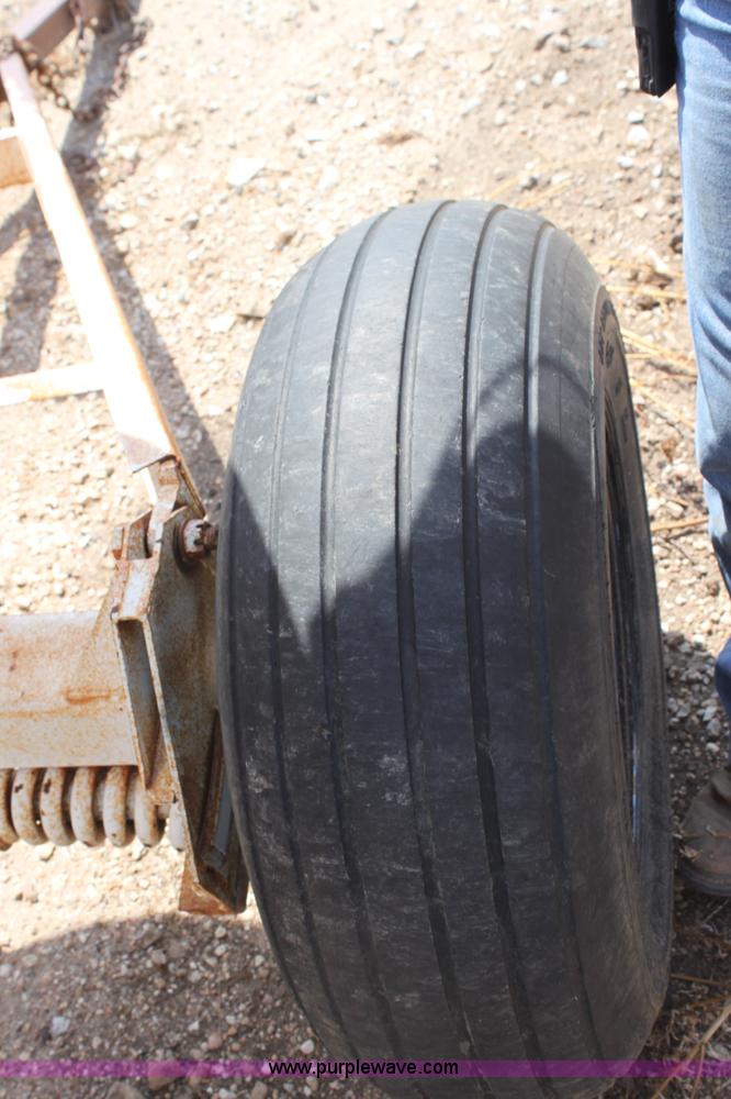 image for item G4659 1,000 gallon anhydrous ammonia tank