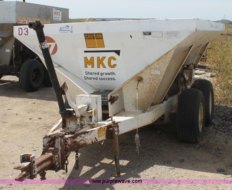 image for item G4663 TCI four ton dry fertilizer spreader