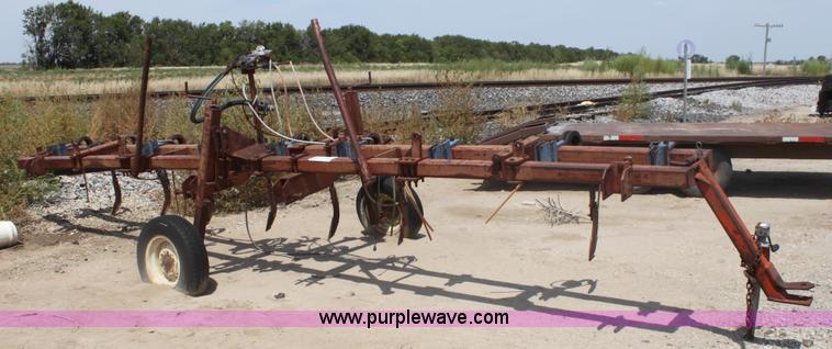 image for item G4664 Anhydrous ammonia applicator