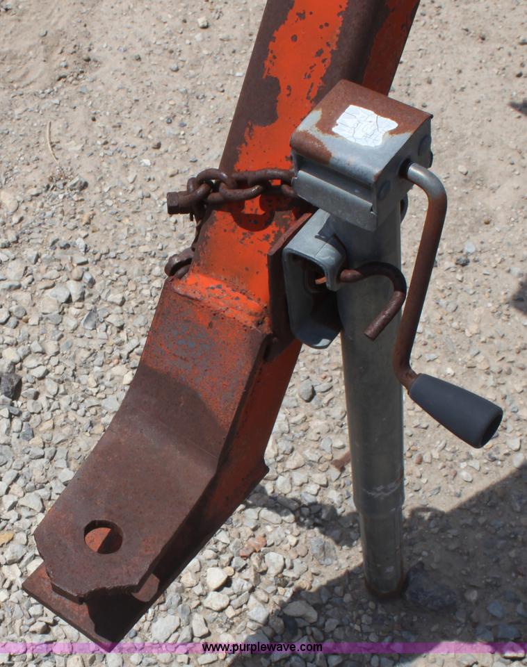 image for item G4664 Anhydrous ammonia applicator