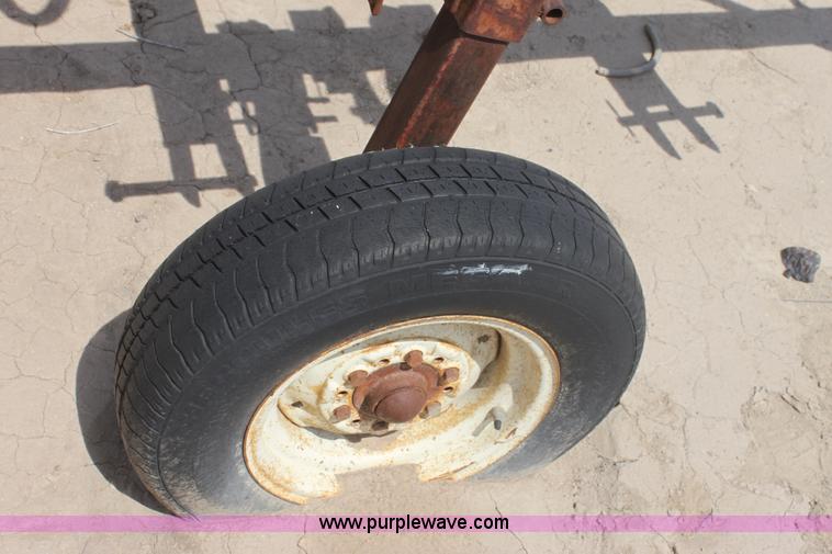 image for item G4664 Anhydrous ammonia applicator