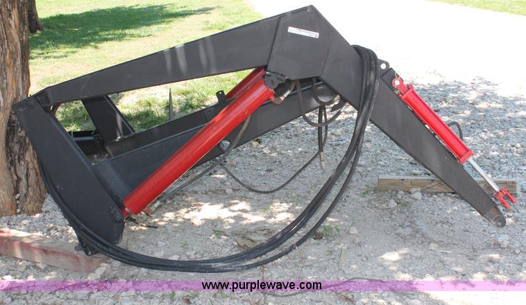 image for item L9817 Prince hydraulic tractor loader