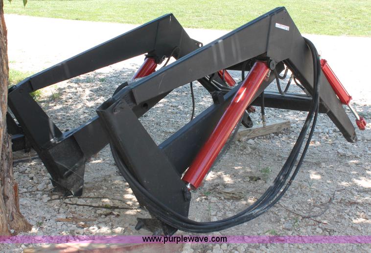 image for item L9817 Prince hydraulic tractor loader