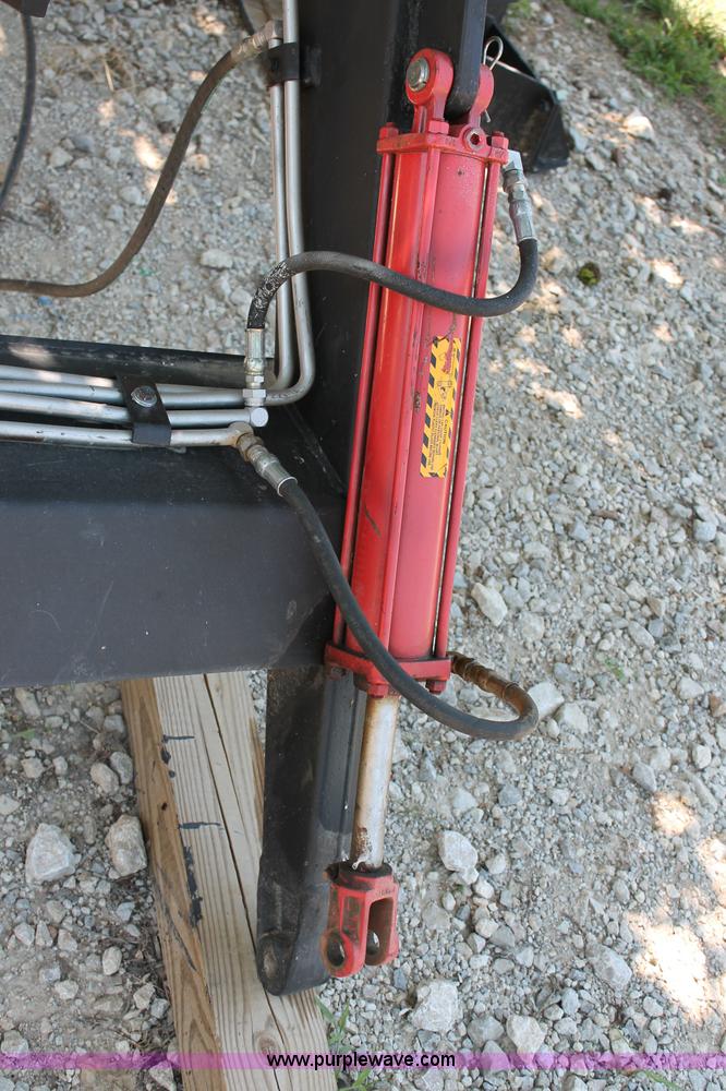 image for item L9817 Prince hydraulic tractor loader