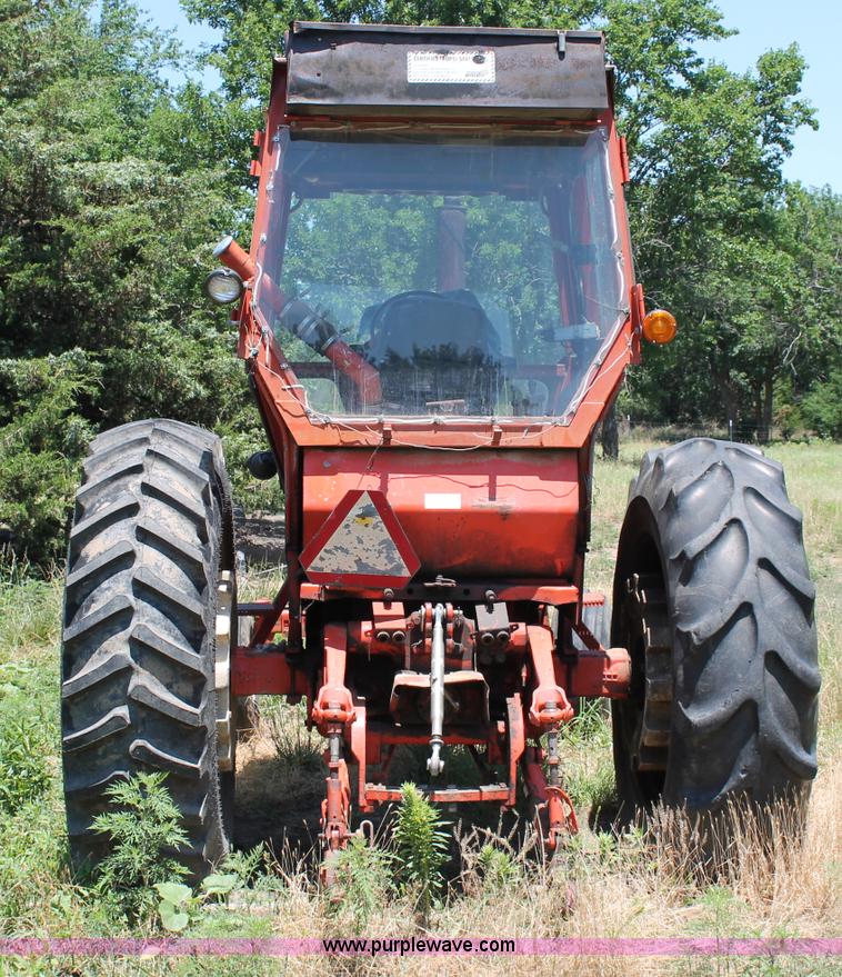 image for item L9818 Allis-Chalmers 200 tractor