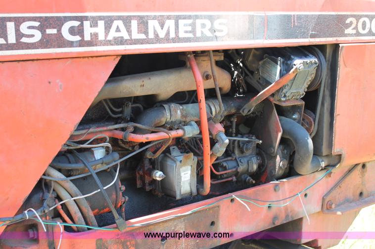image for item L9818 Allis-Chalmers 200 tractor