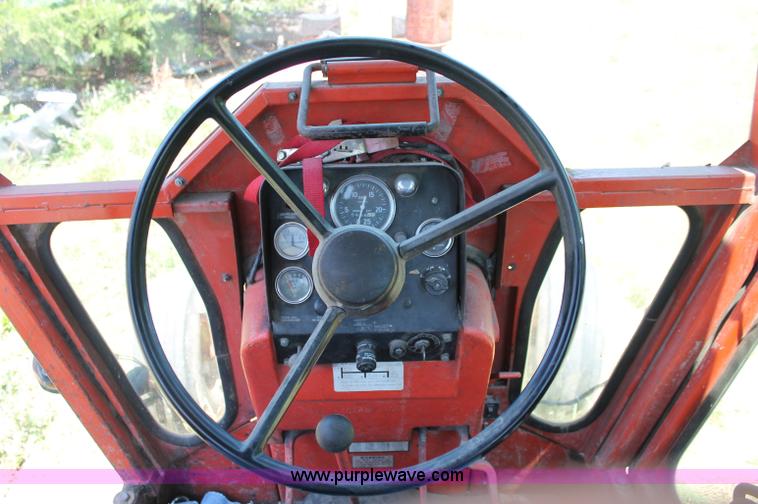 image for item L9818 Allis-Chalmers 200 tractor