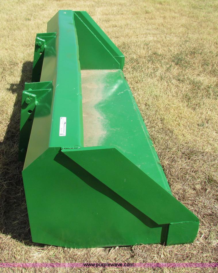 image for item N9110 John Deere 158 loader
