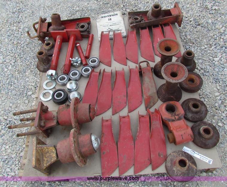 image for item N9117 Assorted Krause disk parts