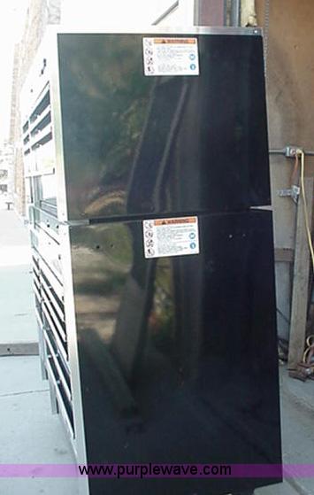 image for item B1462 Snap-On top box double bank toolbox