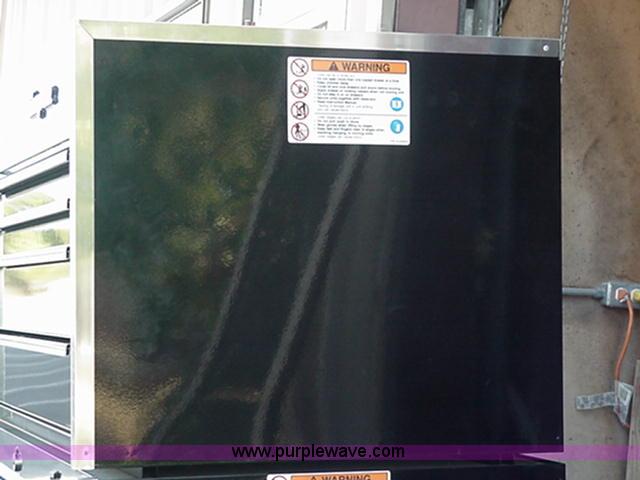 image for item B1462 Snap-On top box double bank toolbox