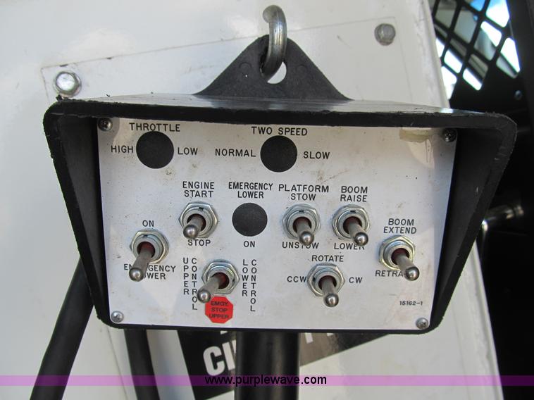 image for item B2830 2007 Ford E350 cargo van with bucket attachment