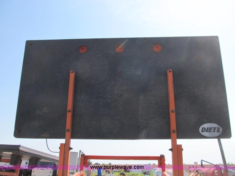 image for item B2838 Dietz portable directional traffic signal